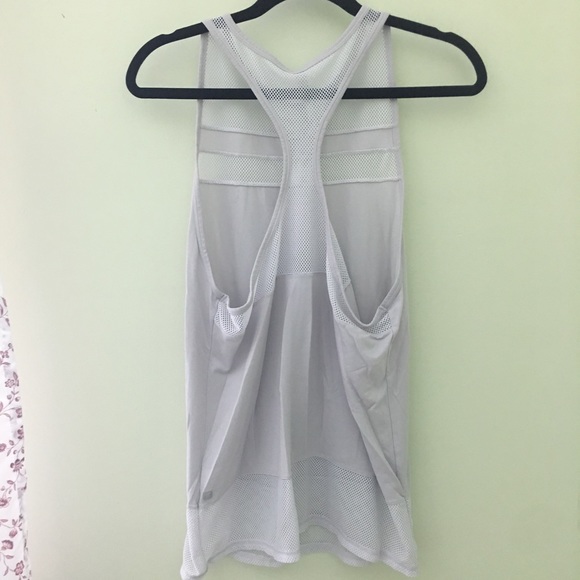 Fabletics tank - Picture 5 of 6